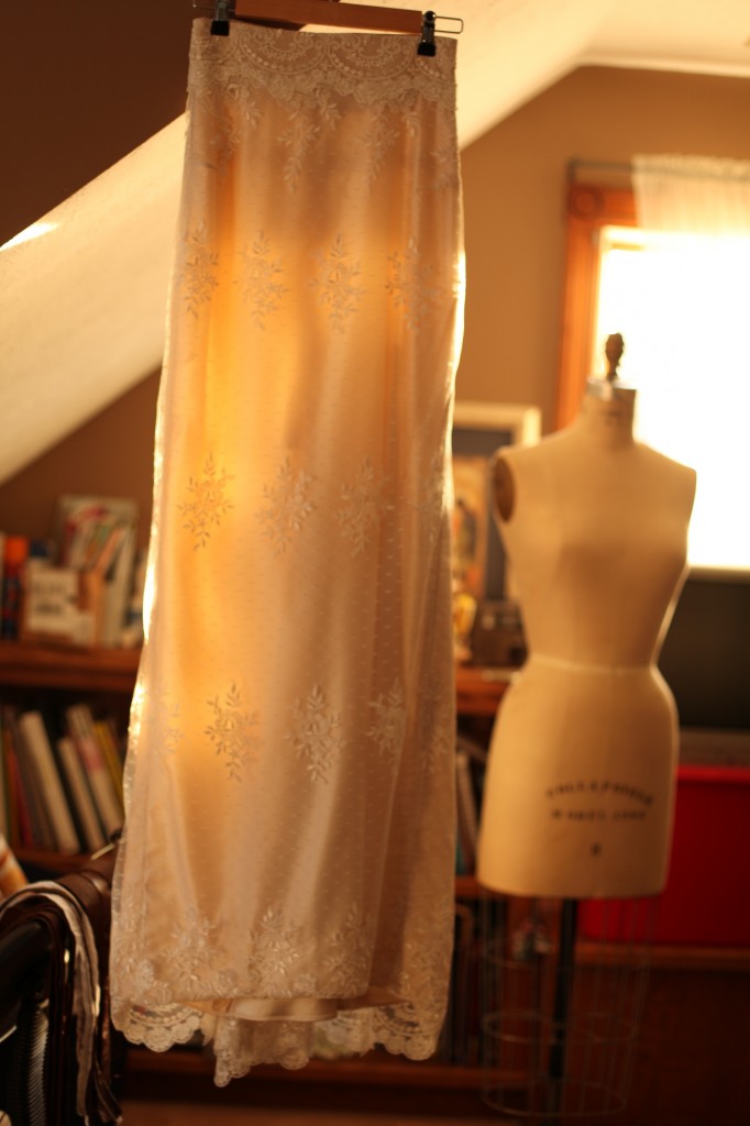 Silk lace ivory wedding dress