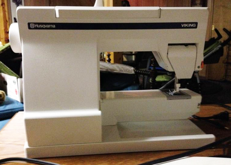 Husqvarna Lily 545 quilting Sewing machine for sale