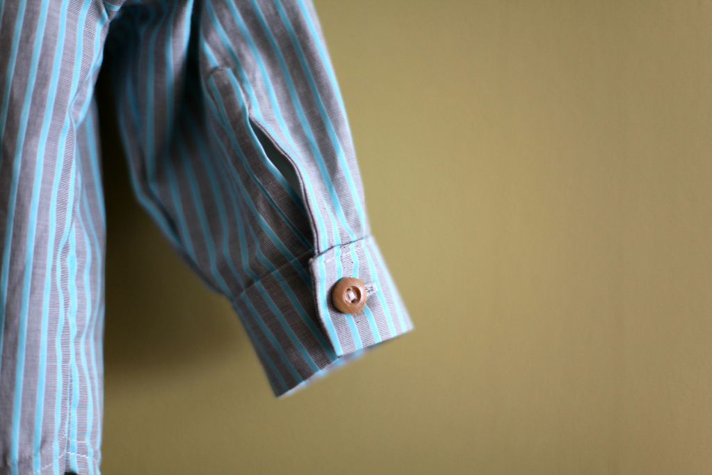 Blue oxford with wooden buttons