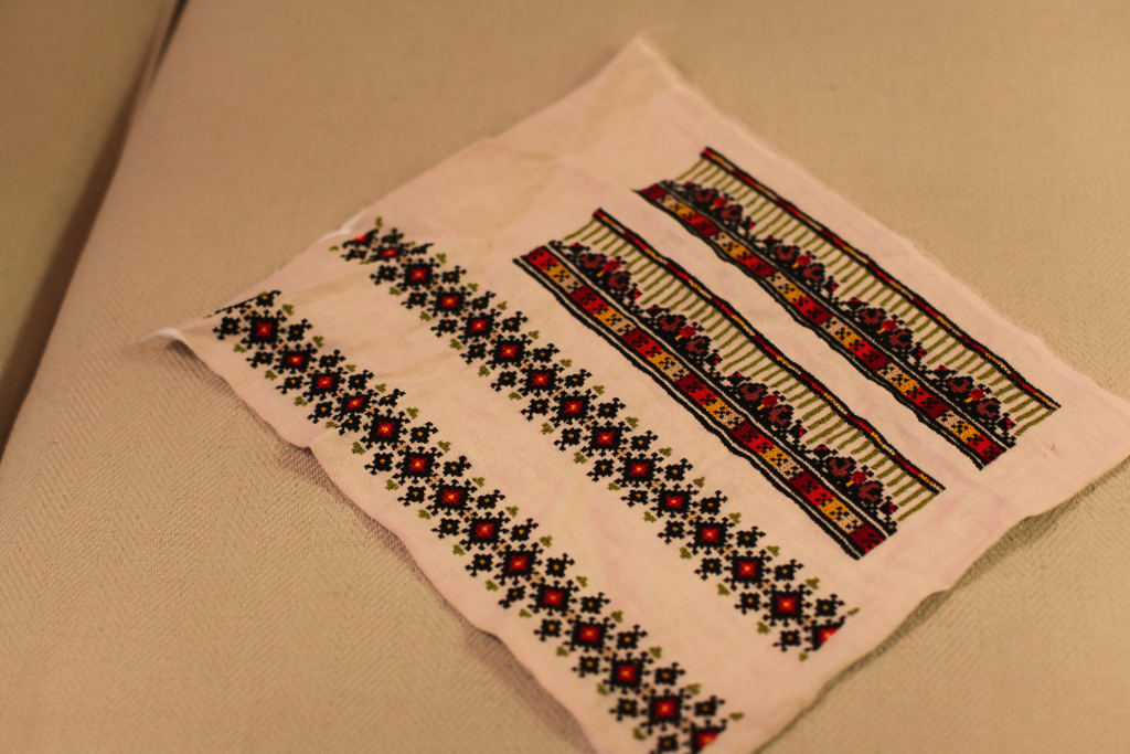 EASTER Ukrainian embroidered burdastyle anagrassia dress 1
