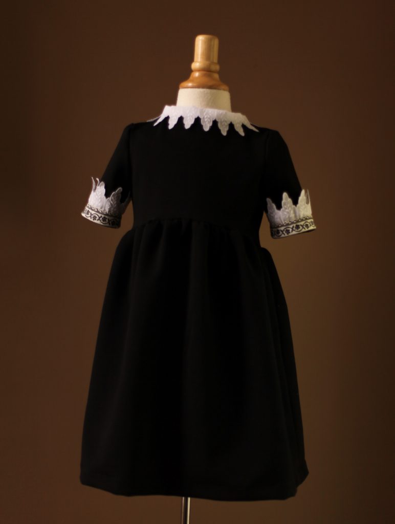 Girls Little Black Dress lace Collar