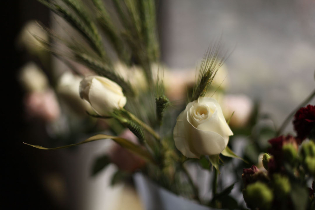 rose and wheat bridal bouquet