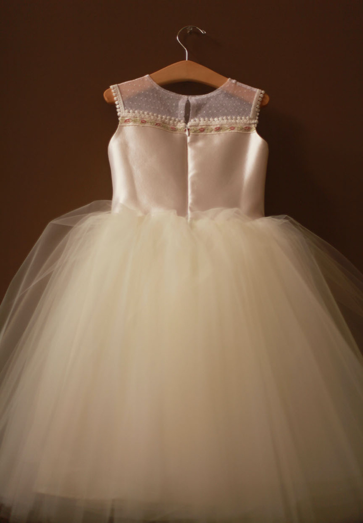 flower girl dress with embroidery