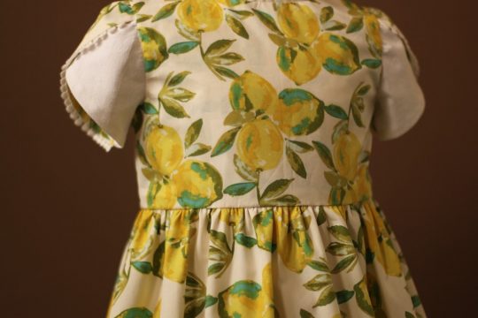 girls dress with lemons
